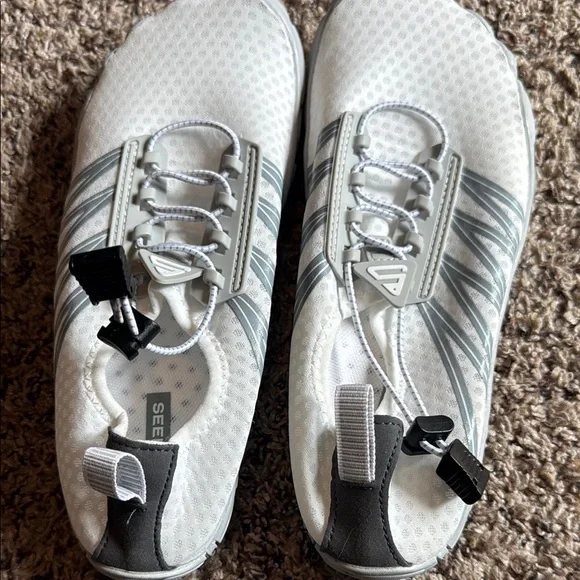 White and Gray Athletic Water Shoes - Picture 5 of 6